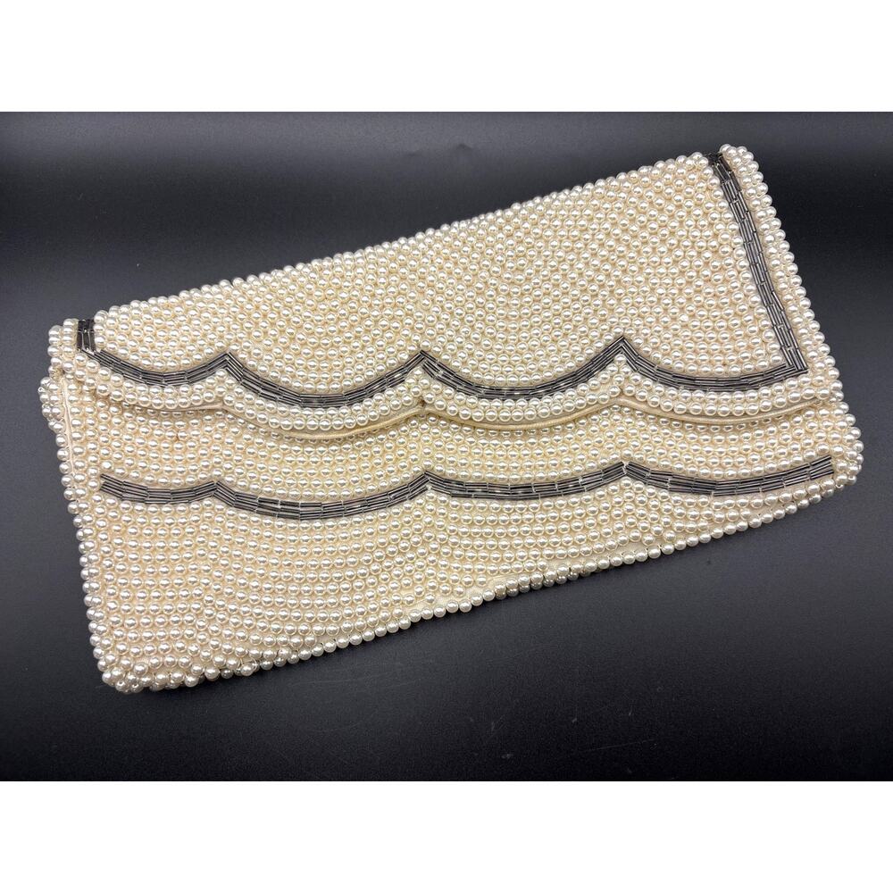 Vintage La Regale Faux Pearl and Glass Bead Clutch Purse Made in Japan 1950s/60s
